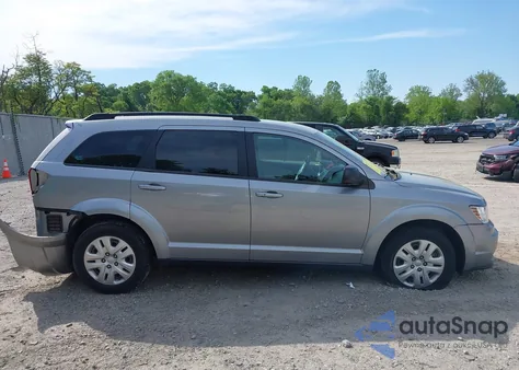 2020 Dodge Journey Se Value z USA, uszkodzony, nr VIN 3C4PDCABXLT180342